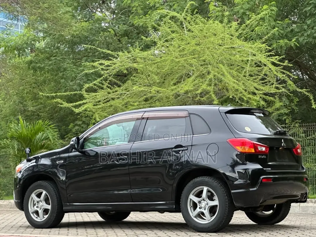 Mitsubishi RVR 2010 Black