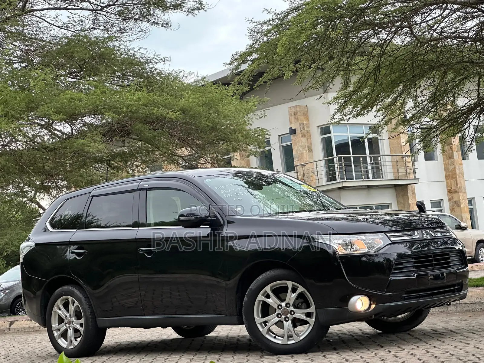 Mitsubishi Outlander 2013 Black