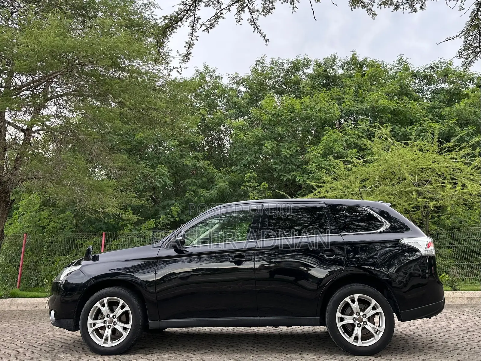Mitsubishi Outlander 2013 Black