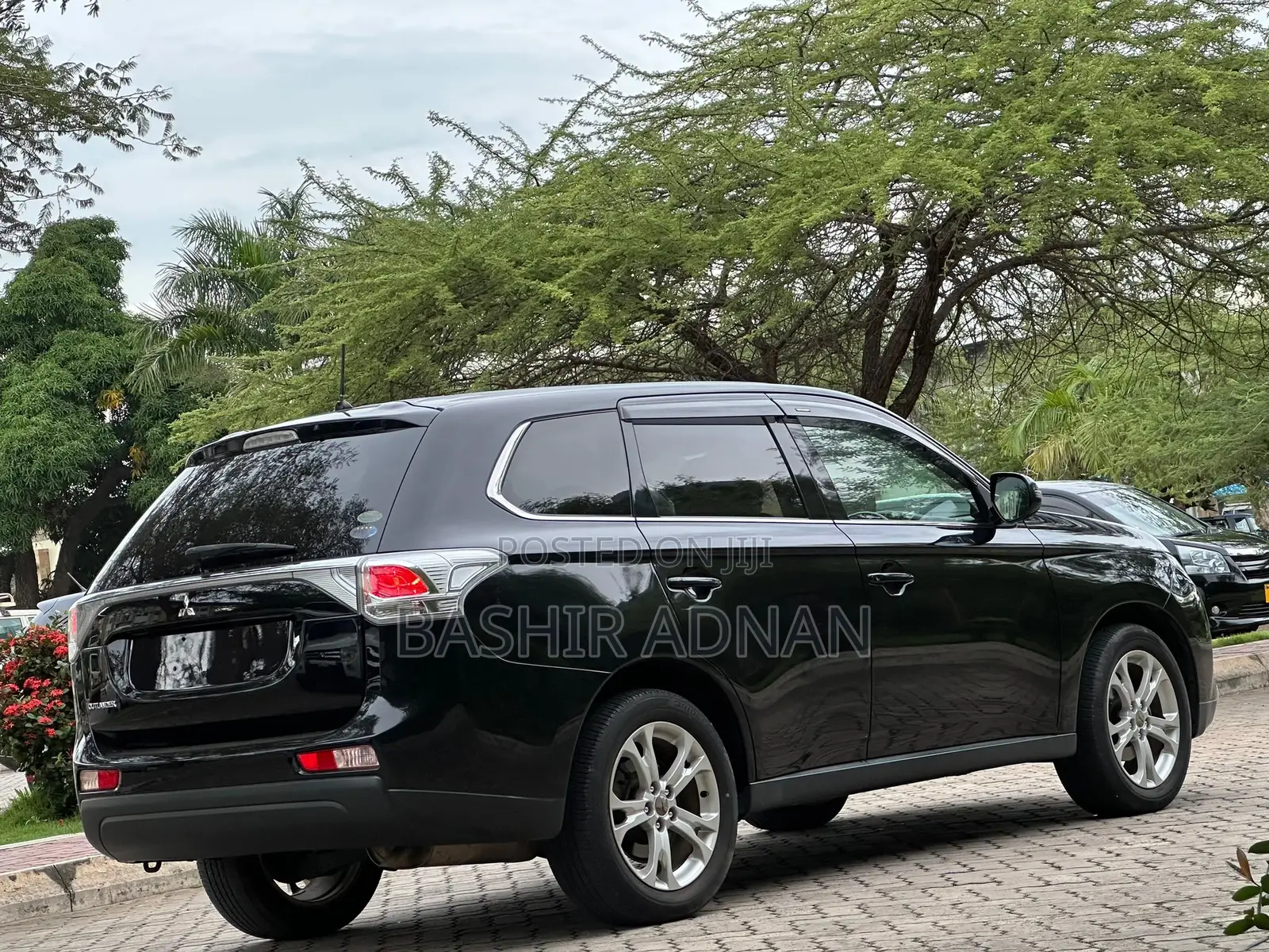 Mitsubishi Outlander 2013 Black