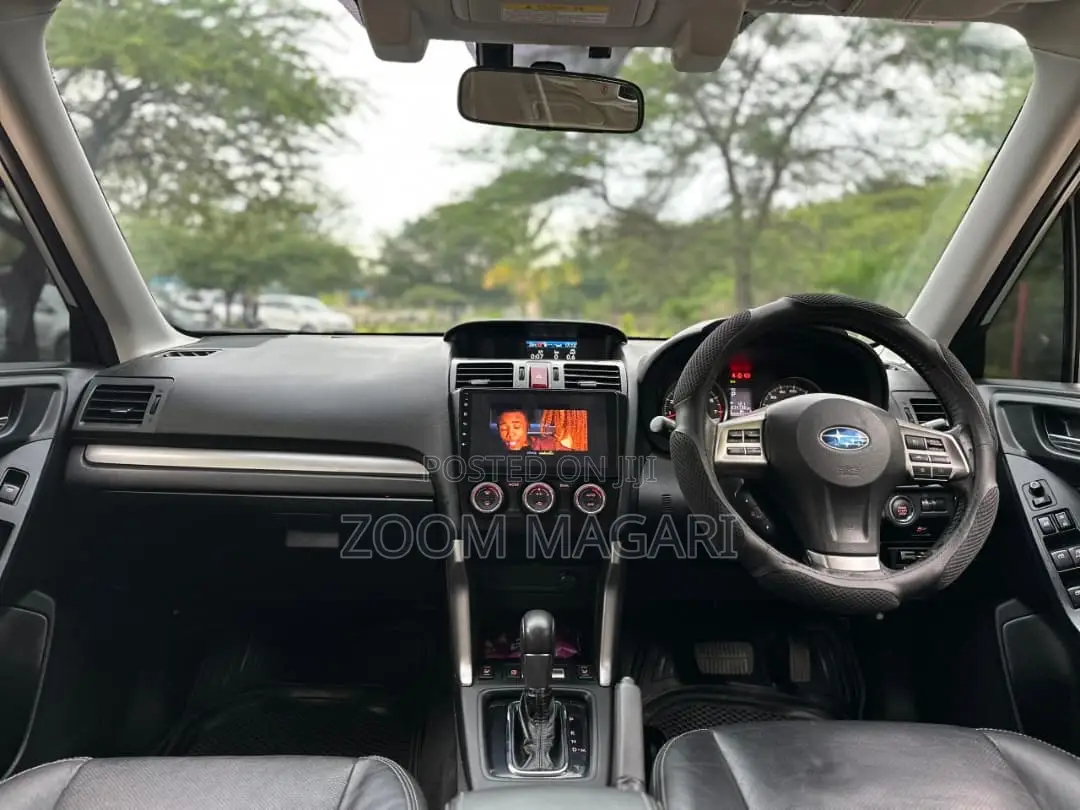 Subaru Forester 2013 Pearl