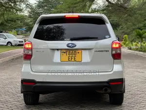 Subaru Forester 2013 Pearl