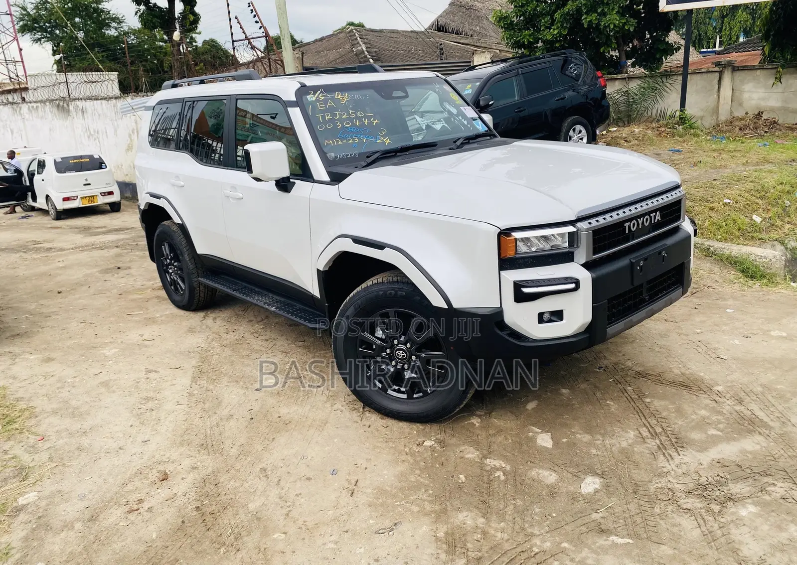 New Toyota Land Cruiser LC250 2025 White