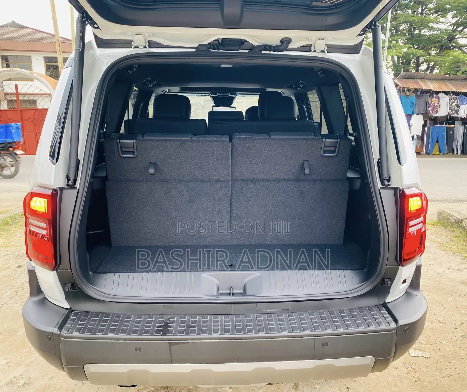 New Toyota Land Cruiser LC250 2025 White