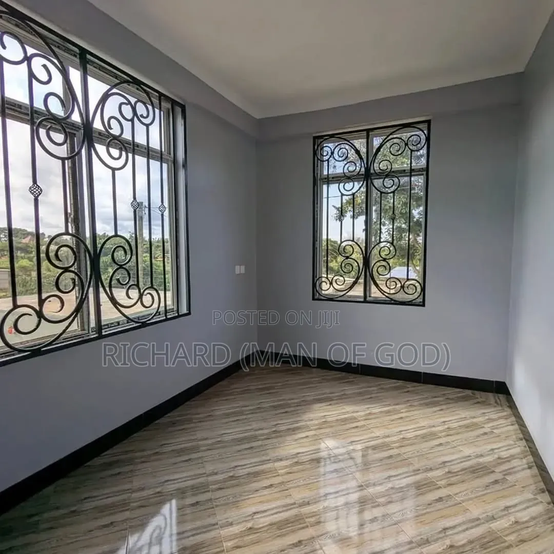 7bdrm House in Arusha for sale