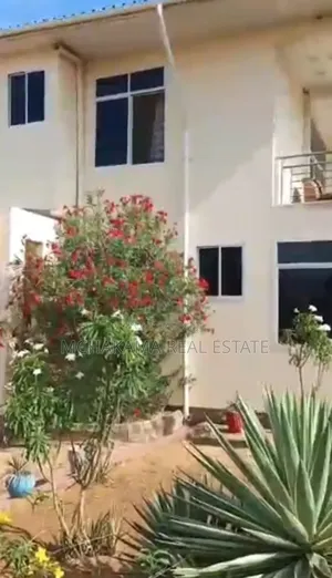 5bdrm Block of Flats in Mchakama Real Estate, Bunju for sale