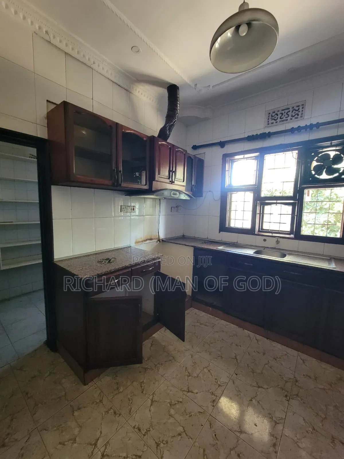 4bdrm Bungalow in Arusha for rent