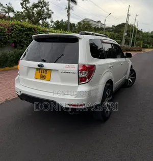 Subaru Forester 2010 White