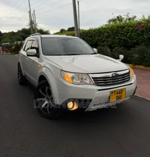Subaru Forester 2010 White