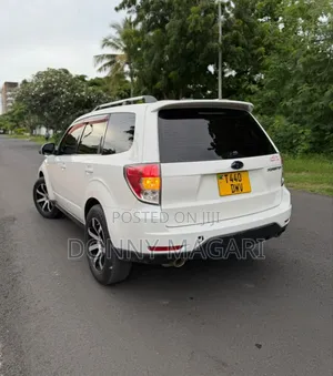 Subaru Forester 2010 White