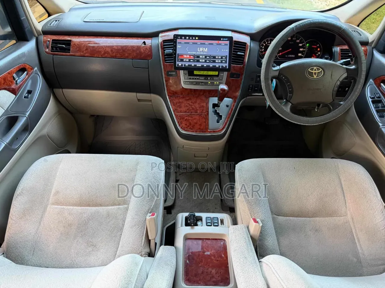 Toyota Alphard 2.4 Petrol AWD 2007 White