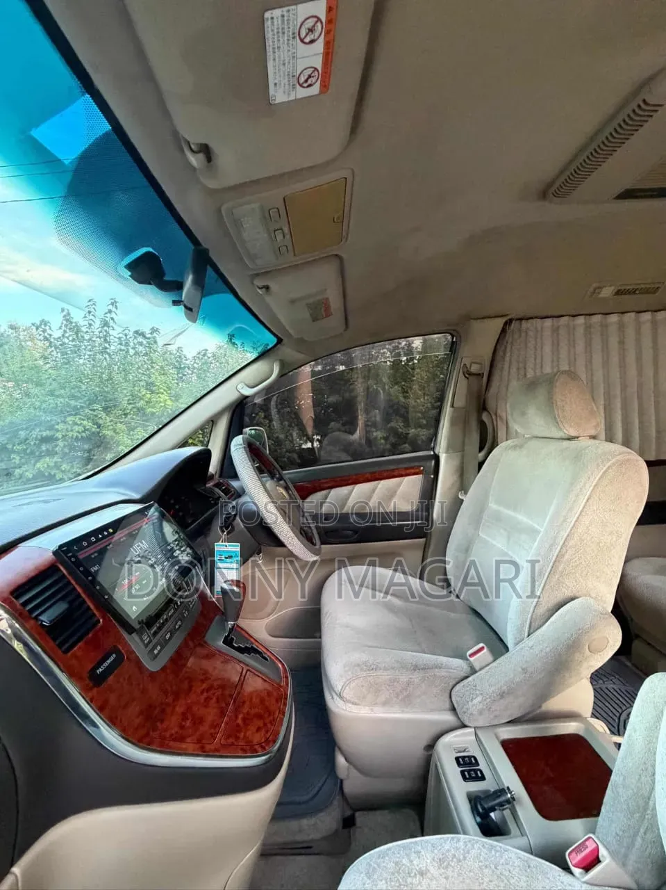 Toyota Alphard 2.4 Petrol AWD 2007 White