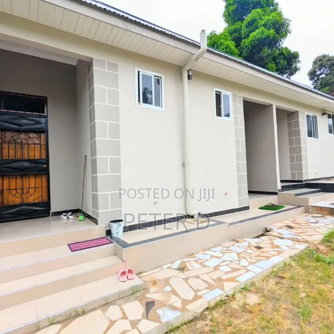 1bdrm Apartment in Kimara for rent
