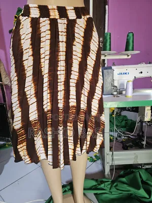 Pleated Skirts/ Sketi Za Marinda