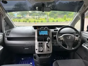 Toyota Noah 2008 Black
