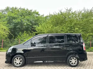 Toyota Noah 2008 Black