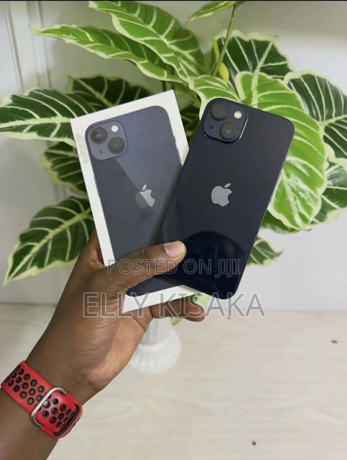 New Apple iPhone 13 128 GB Black