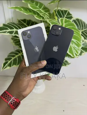 New Apple iPhone 13 128 GB Black