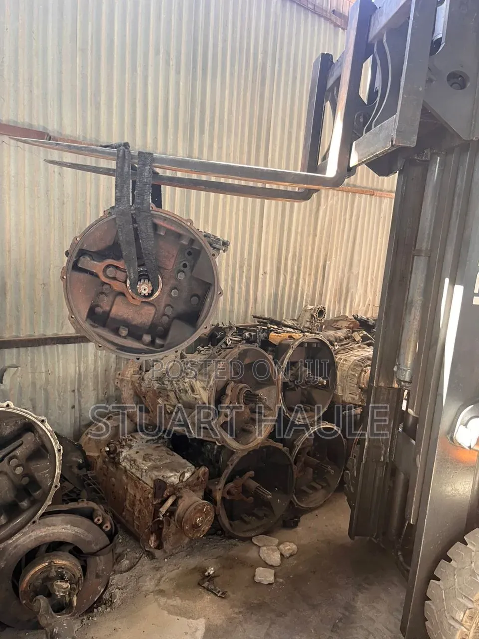 Howo First Gear
10 Gear Transmission