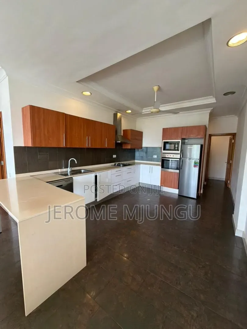 Furnished 3bdrm Apartment in Oyster Bay for rent