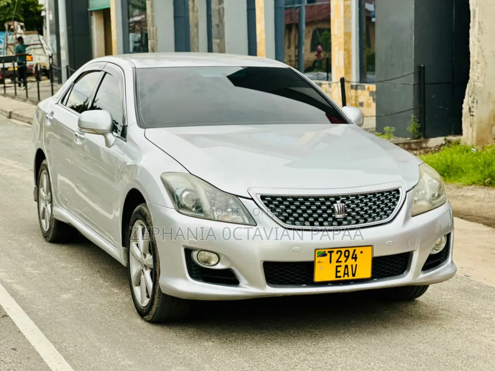 Toyota Crown 2009 Silver
