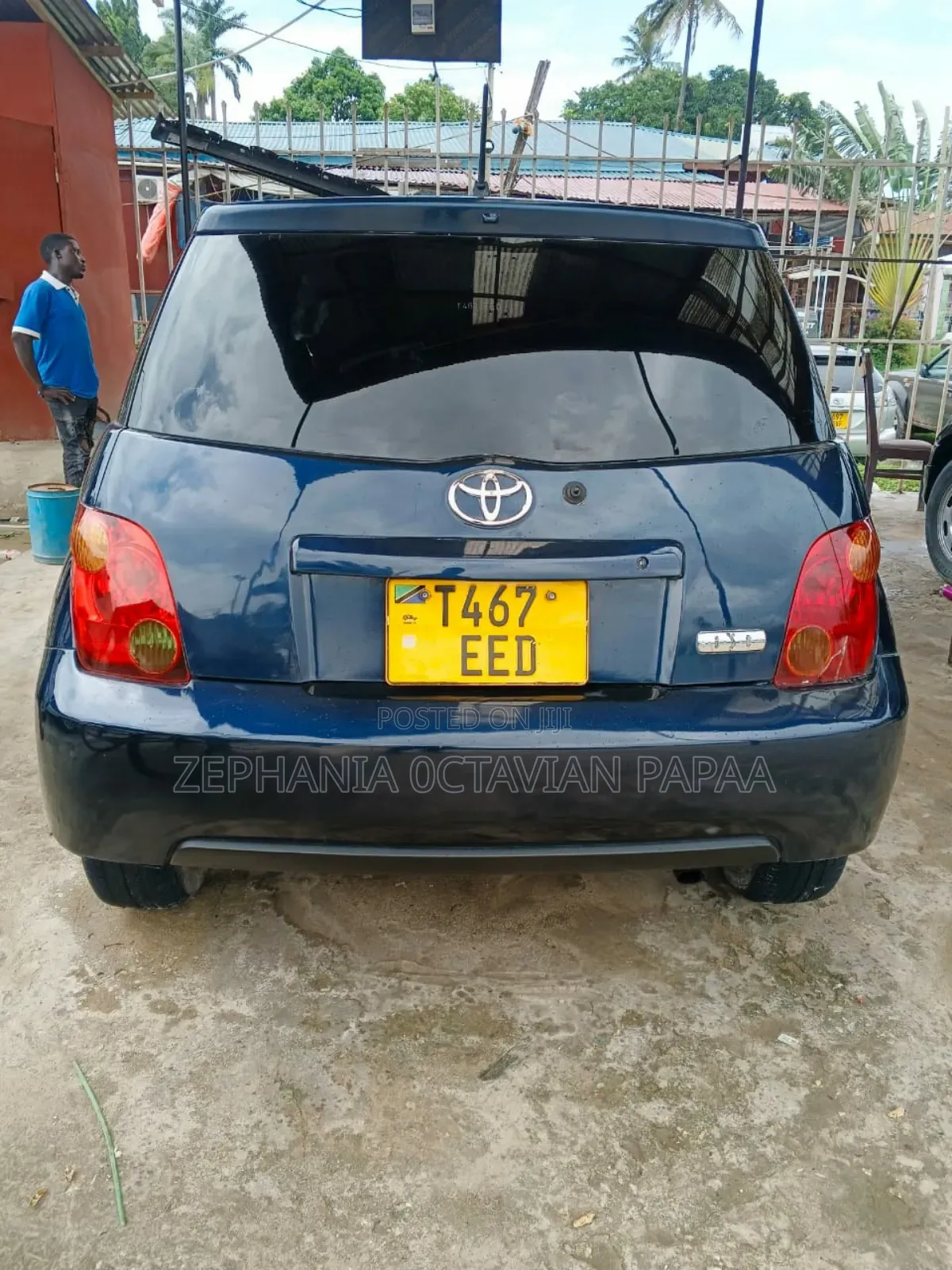 Toyota IST 2004 Blue