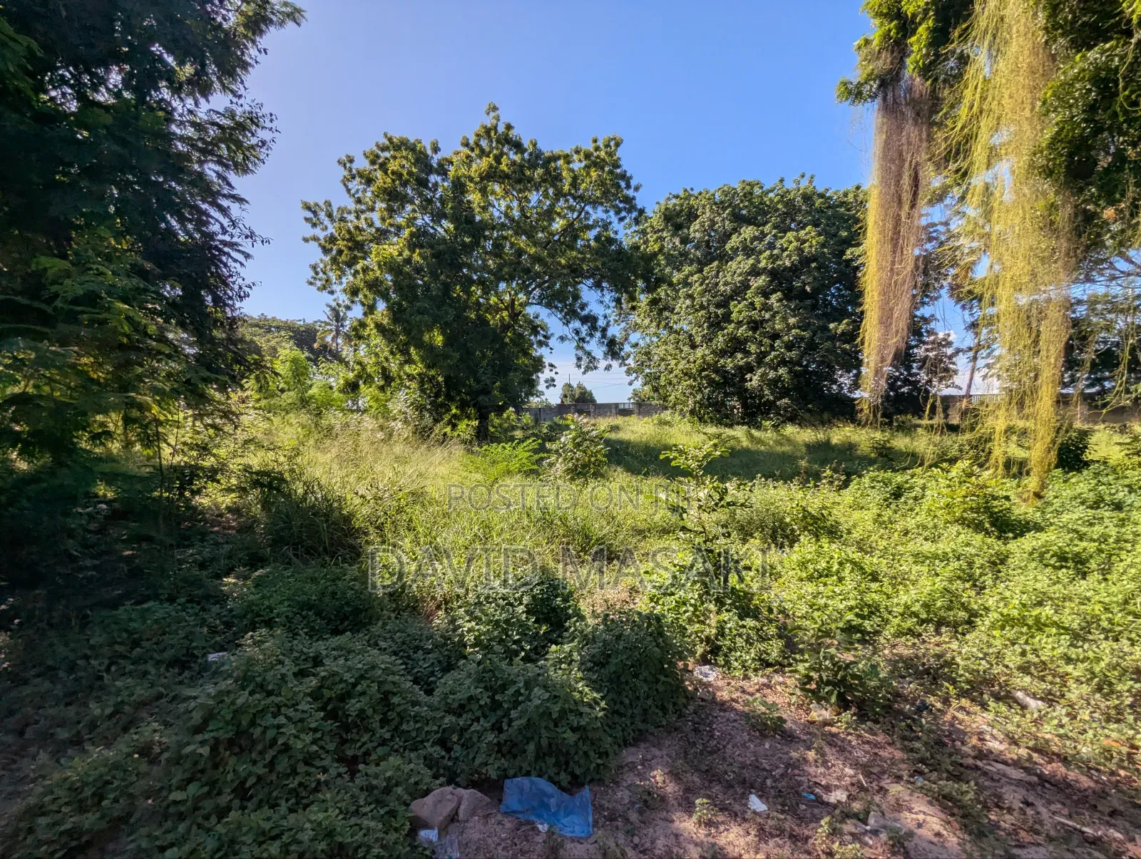 6 Acres (24,100 Sq M) Open Yard Cor Rent in Ununio