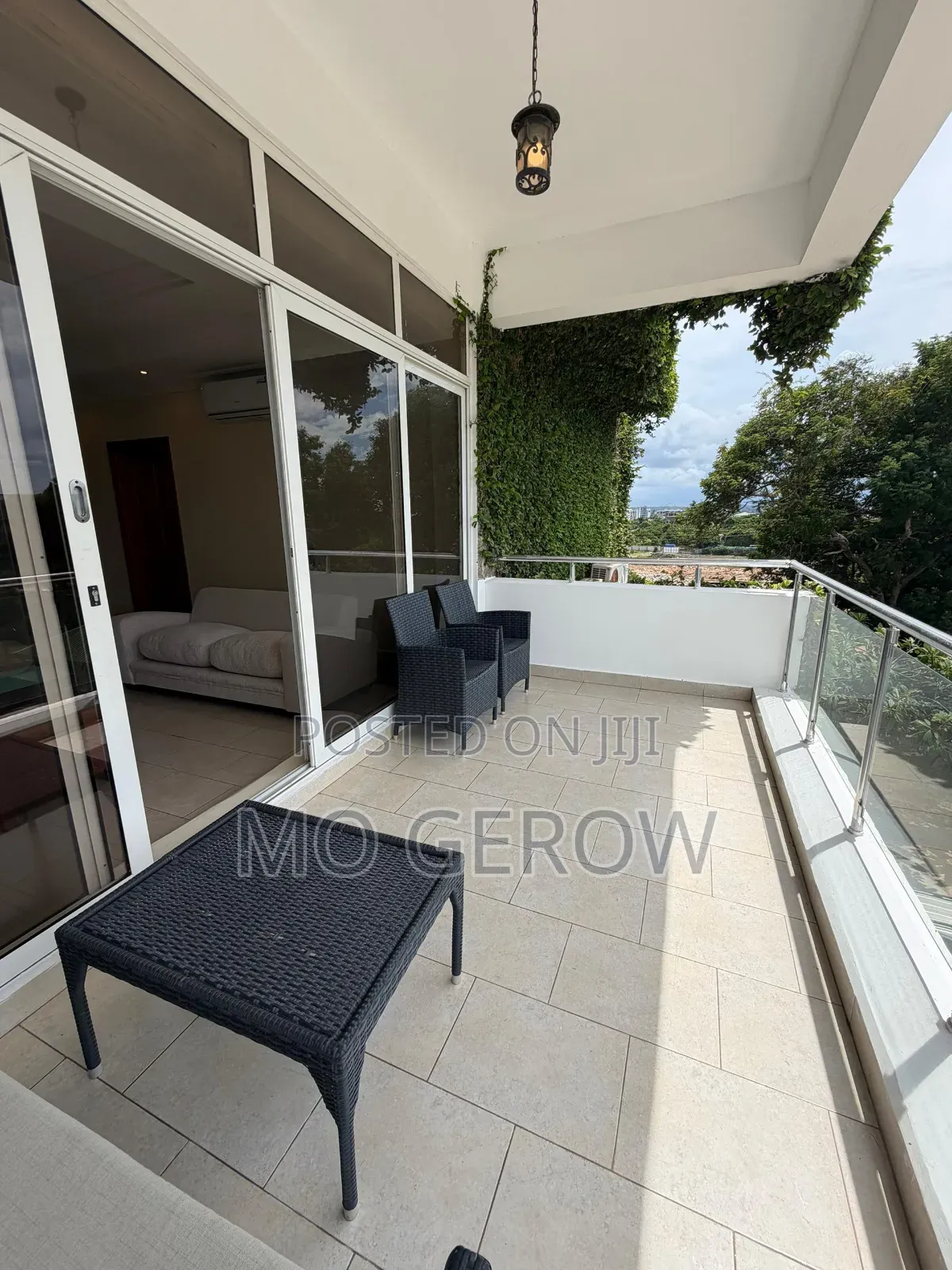 Furnished 4bdrm Apartment in Oyster Bay for sale