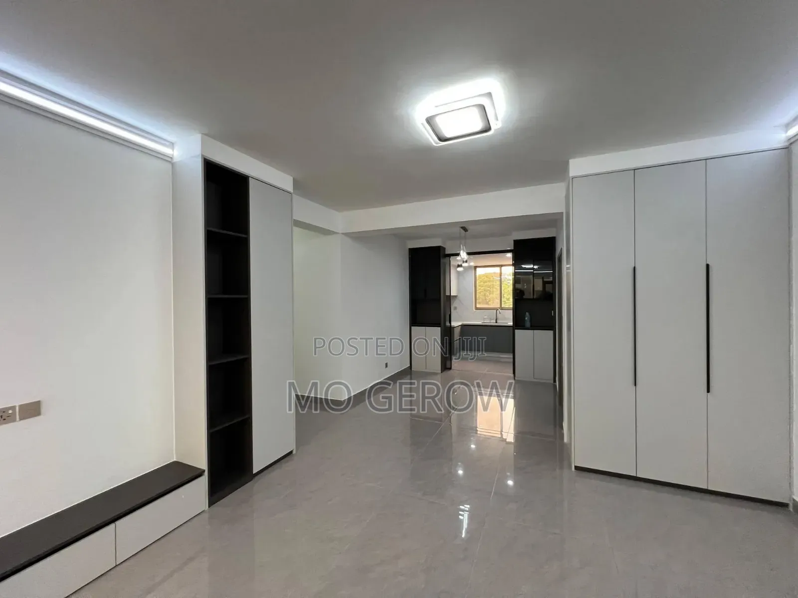 3bdrm Apartment in Oyster Bay for sale