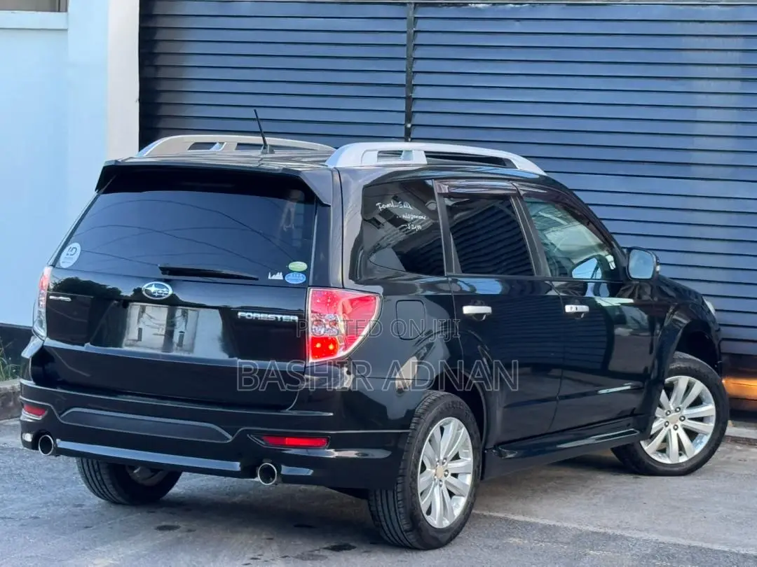 Subaru Forester 2011 Matt Black