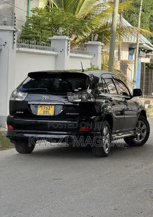 Toyota Harrier 2006 Black