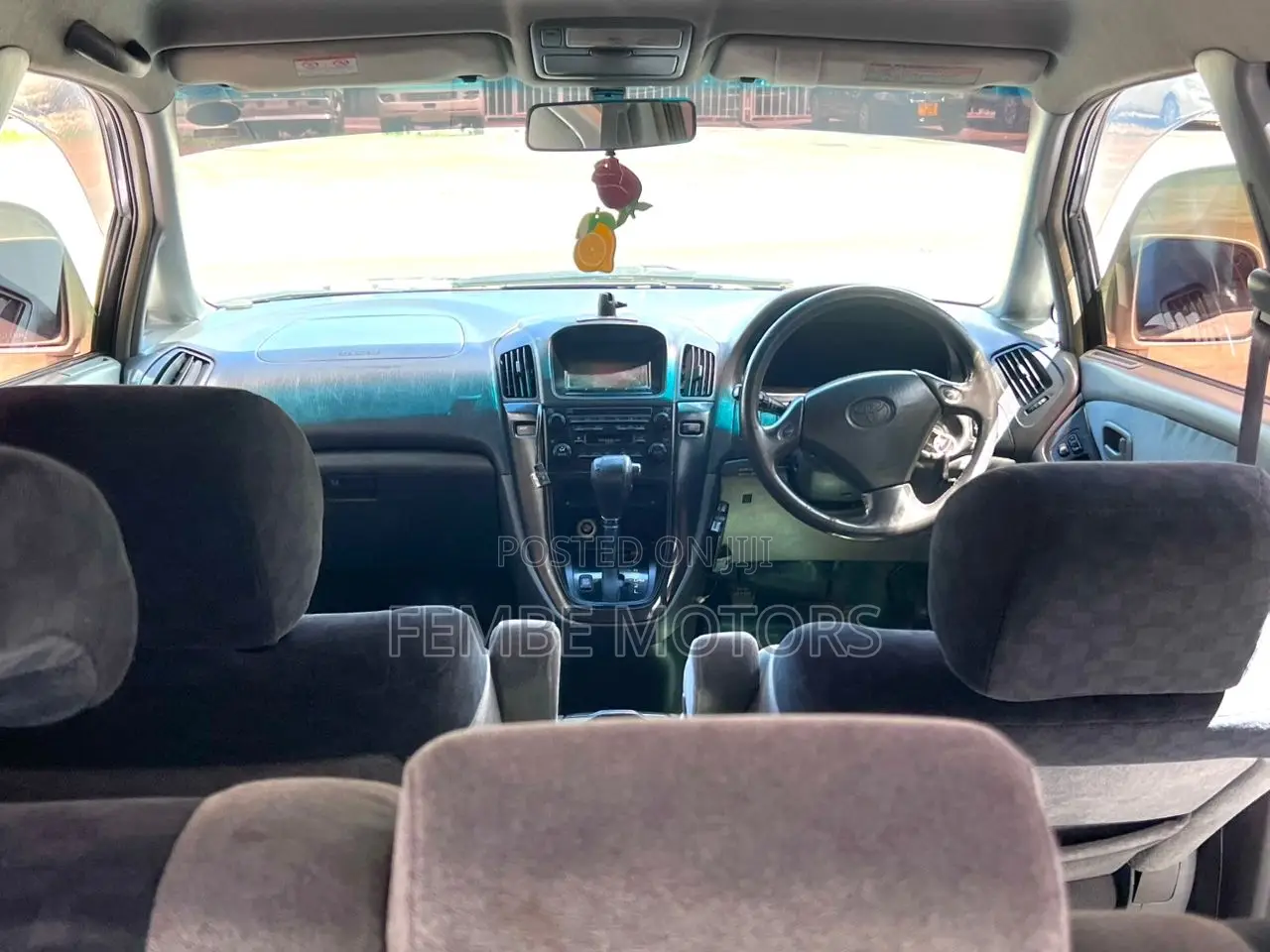 Toyota Harrier 2004 White