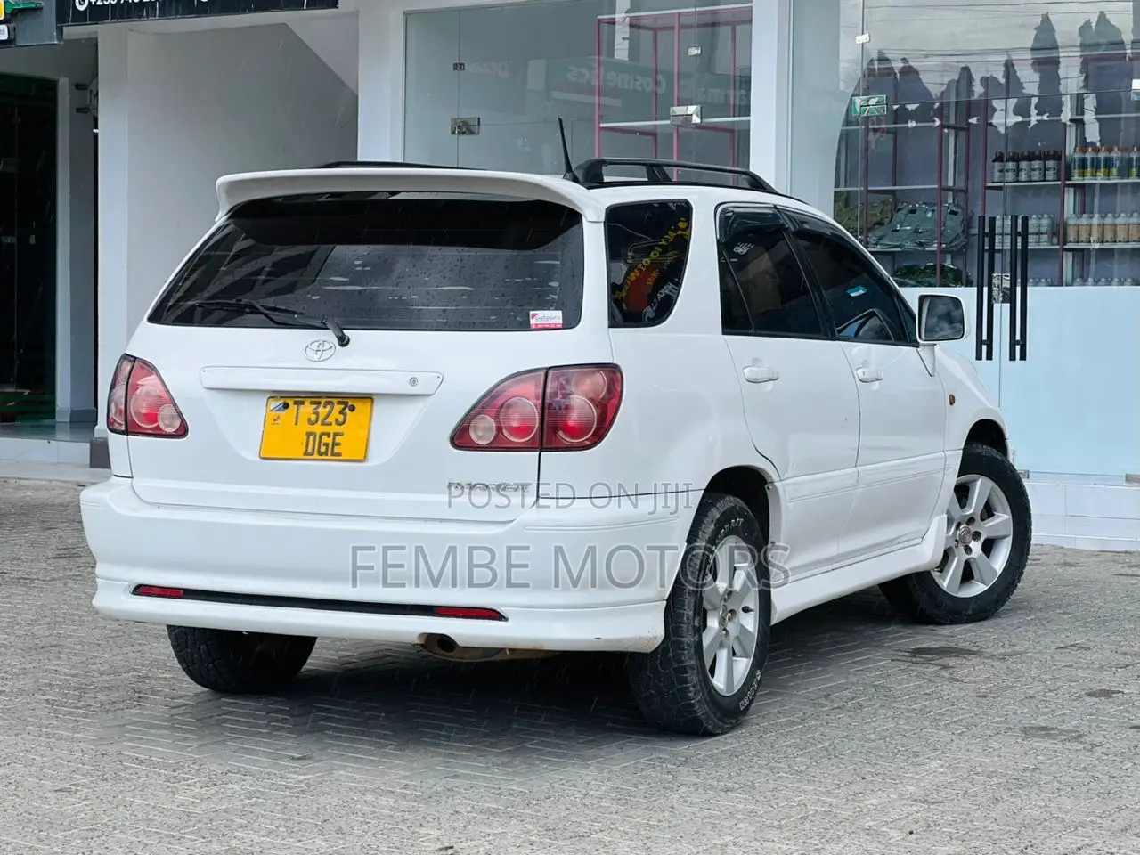 Toyota Harrier 2004 White