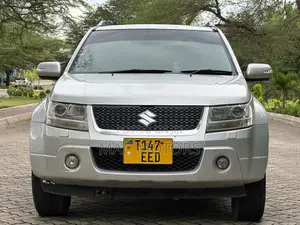 Suzuki Grand Vitara 2.4 2011 Silver