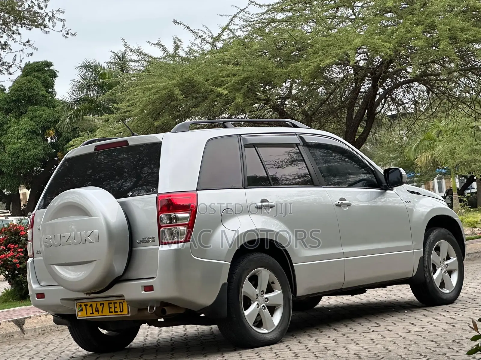 Suzuki Grand Vitara 2.4 2011 Silver