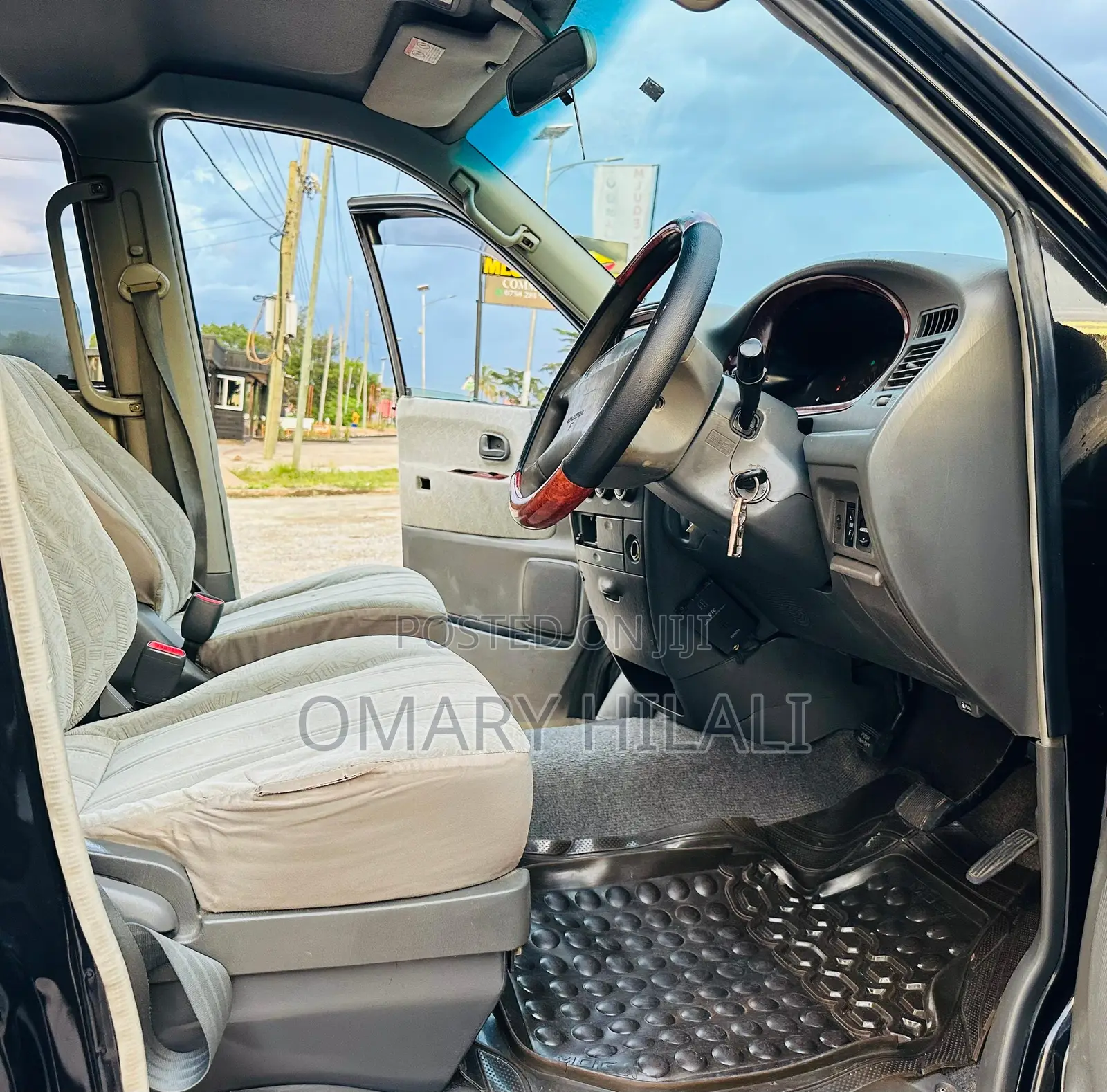 Toyota Noah 2011 Black