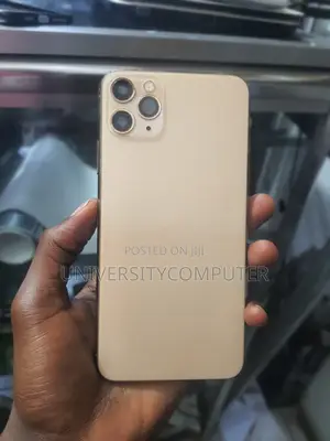 Apple iPhone 11 Pro Max 64 GB Gold