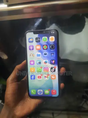 Apple iPhone 11 Pro Max 64 GB Gold