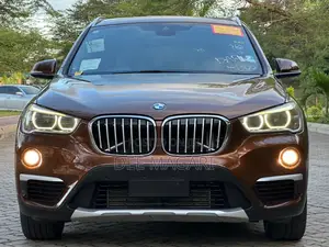 BMW X1 xDrive28i AWD 2016 Brown