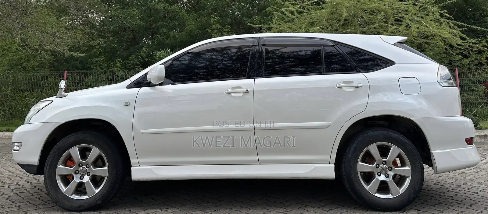 Toyota Harrier 2006 White