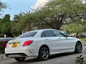 Mercedes-Benz C200 2014 White