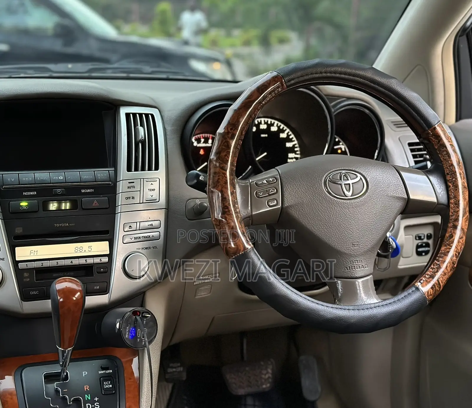 Toyota Harrier 2006 White