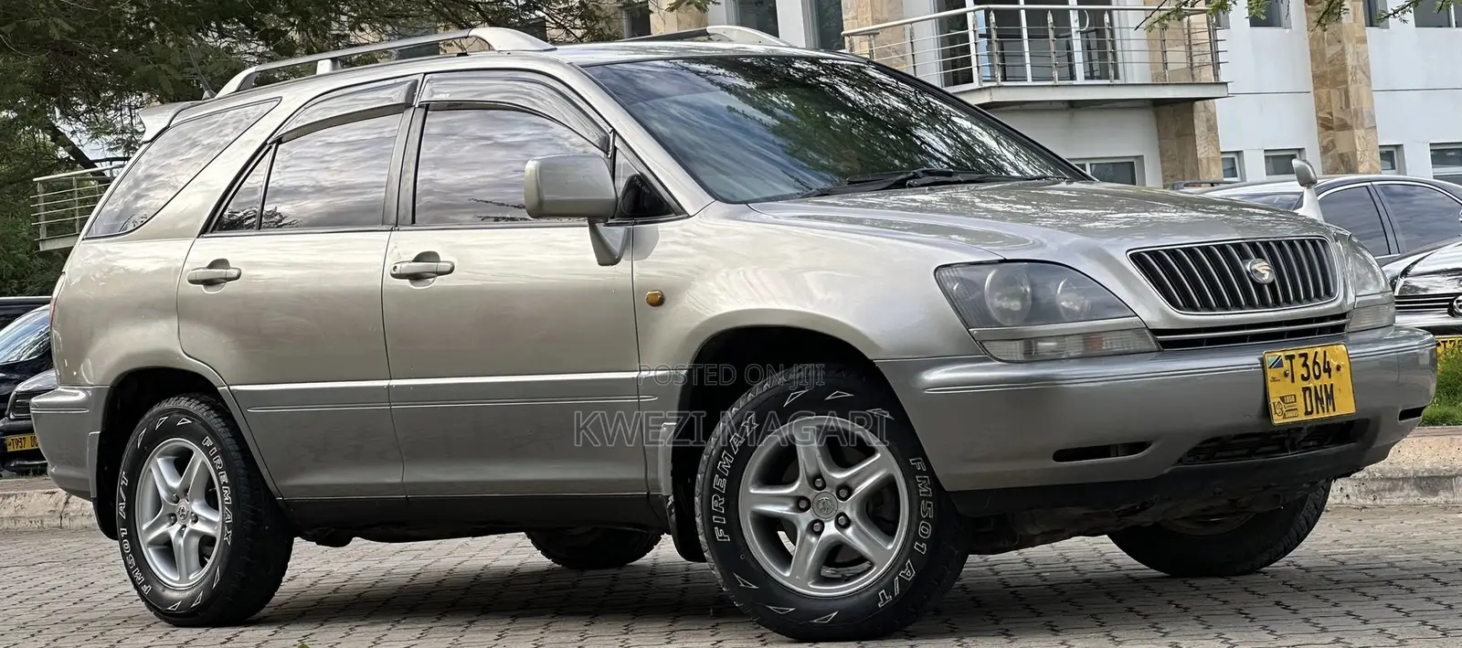 Toyota Harrier 2001 Silver