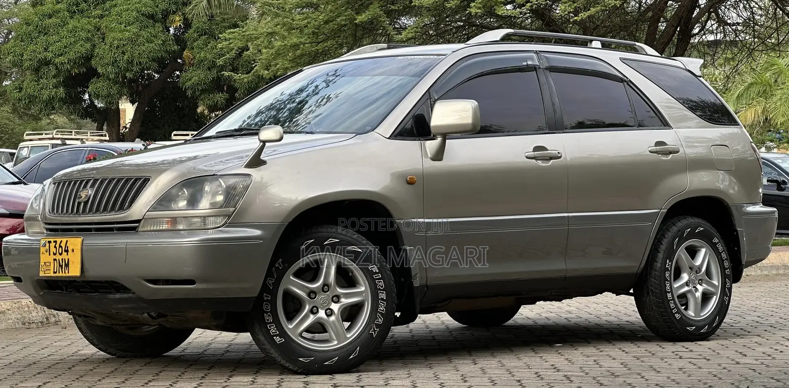 Toyota Harrier 2001 Silver