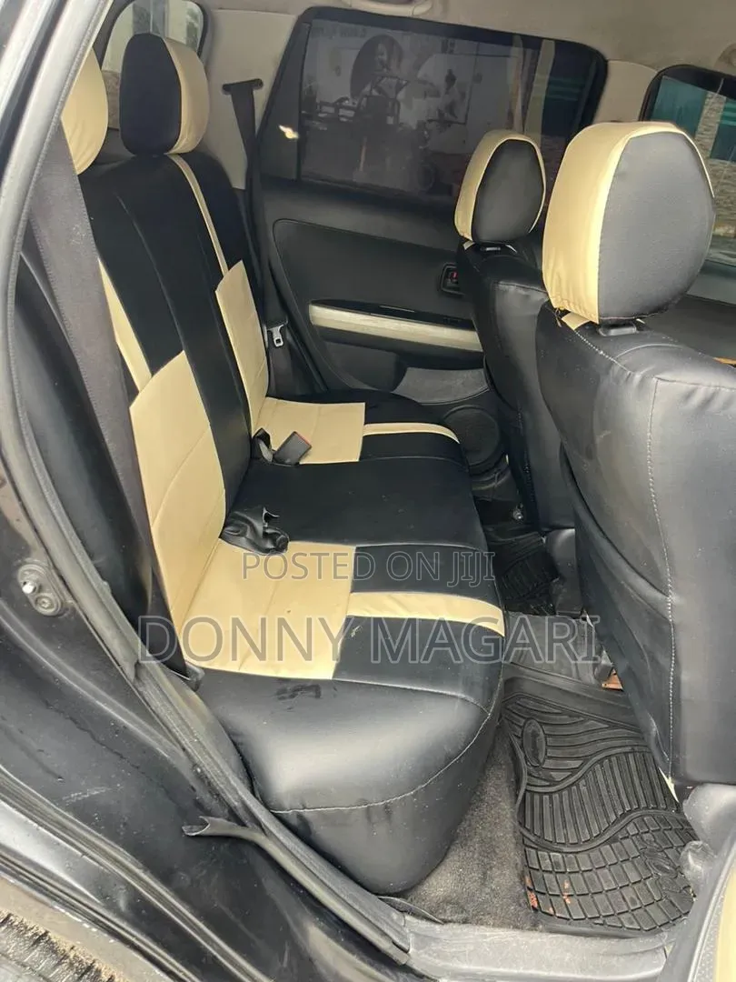 Toyota IST 2005 Black