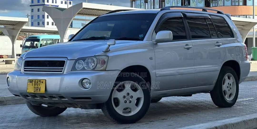 Toyota Kluger 2004 Silver
