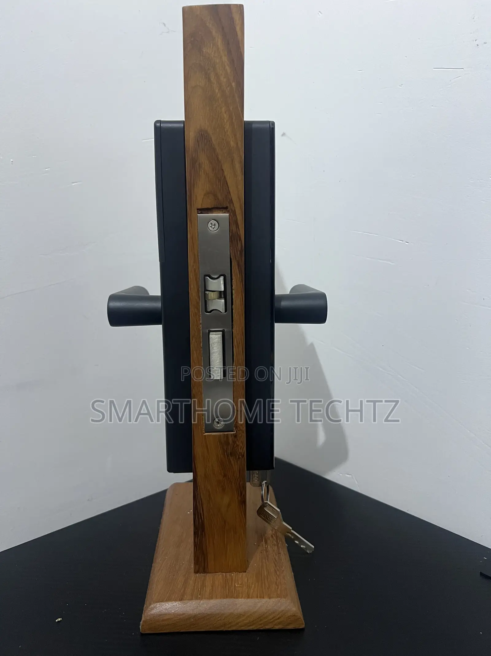 Smart Door Lock Maximum Security , Kitasa Janja