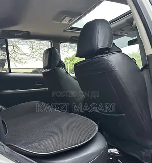 Suzuki Grand Vitara 2011 Silver