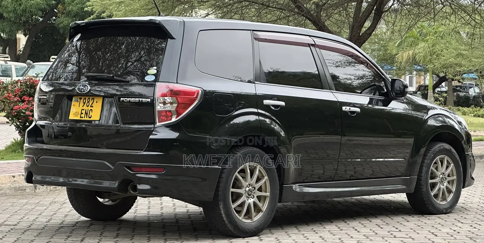 Subaru Forester 2011 Black