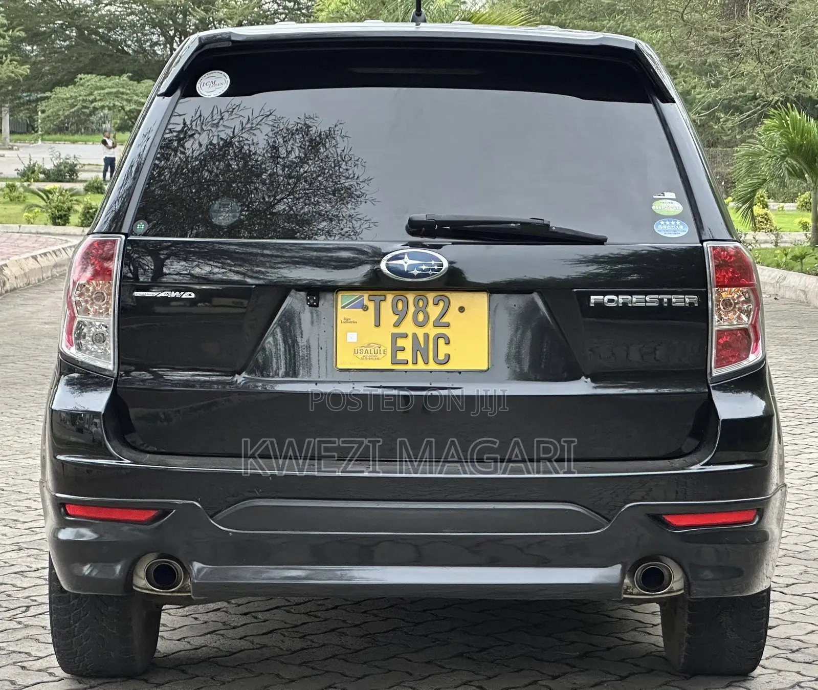 Subaru Forester 2011 Black